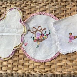 3 Vtg Hand Embroidered Crochet Table Runner Oval Dresser Scarf Doily Wedding